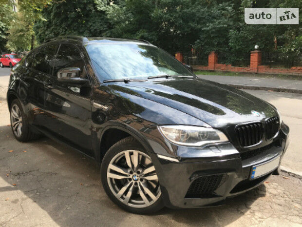 BMW X6 M 2011 року