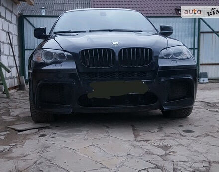 BMW X6 M 2010 року