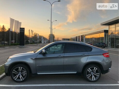 BMW X6 2009 року