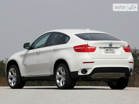 БМВ Х6 2014 года BMW X6 2014 года