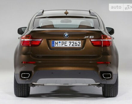 BMW X6 2013 року