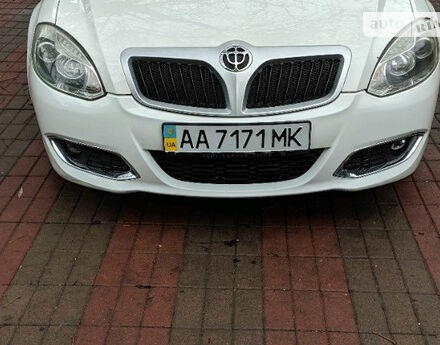 Brilliance BS4 2010 року