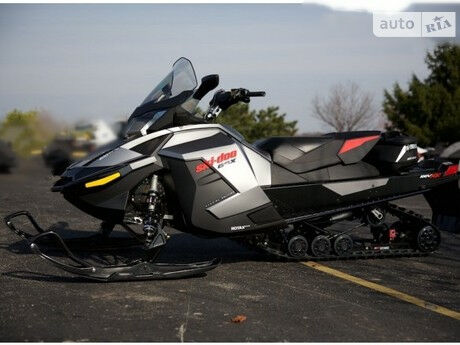 БРП Ски-Ду 2007 года BRP Ski-Doo 2007 года