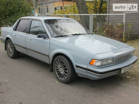 Бьюик Сенчури 1991 года Buick Century 1991 года