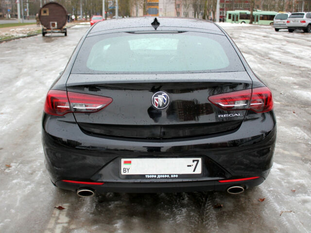 Buick Regal 2019 року