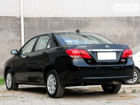БИД Ф3 2007 года BYD F3 2007 года