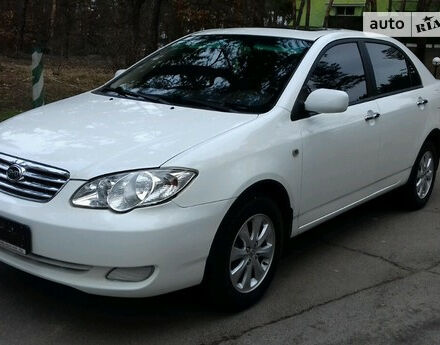 BYD F3 2013 года