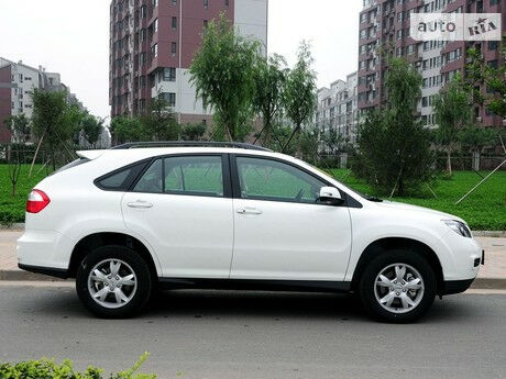 БИД С6 2013 года BYD S6 2013 года