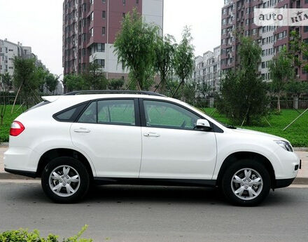 BYD S6 2013 года