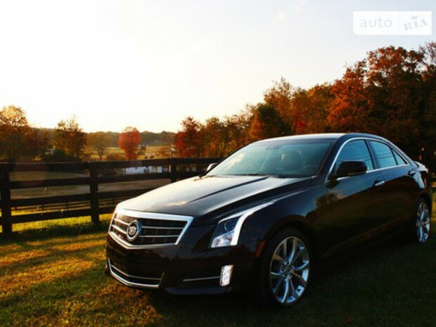 Cadillac ATS 2013 года