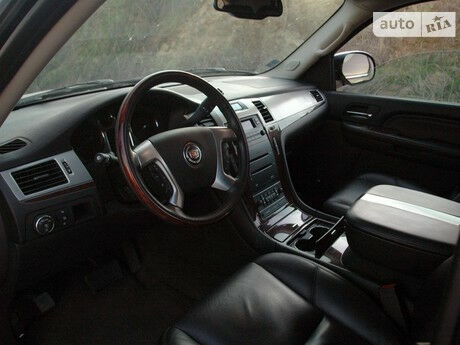 Cadillac Escalade 2007 года