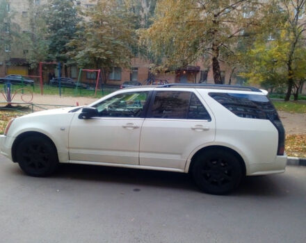 Cadillac SRX 2005 року