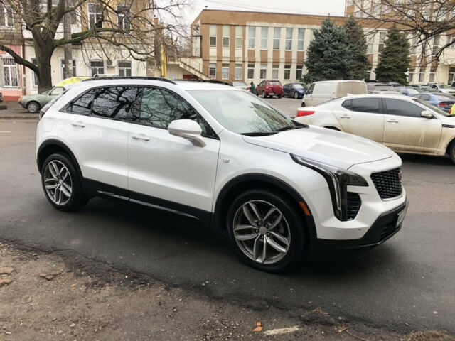 Cadillac XT4 2018 года