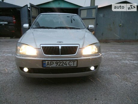 Чери Амулет 2006 року Chery Amulet 2006 року