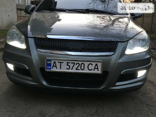 Chery M11 2011 року