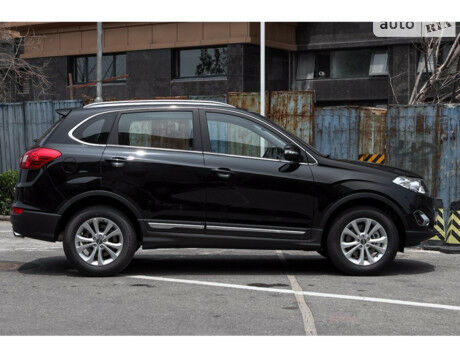 Чери Тигго 2007 року Chery Tiggo 2007 року