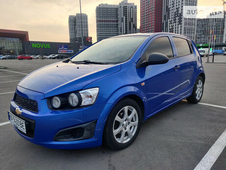 Chevrolet Aveo 2013 року