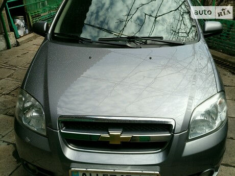 Шевроле Авео 2011 року Chevrolet Aveo 2011 року