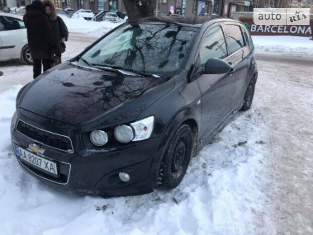 Chevrolet Aveo 2011 года