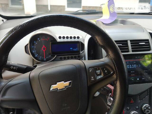 Chevrolet Aveo 2013 года