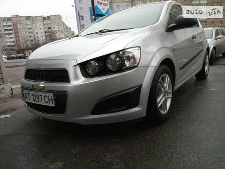 Chevrolet Aveo 2011 года