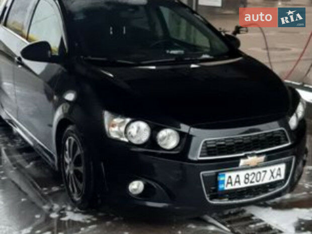Chevrolet Aveo 2011 года
