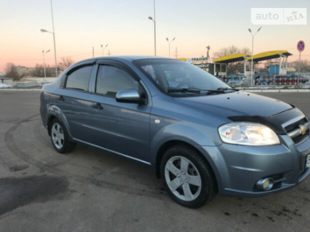 Chevrolet Aveo 2008 року