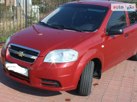 Chevrolet Aveo 2010 года