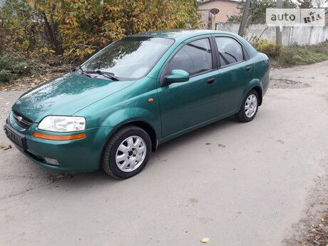 Chevrolet Aveo 2005 року