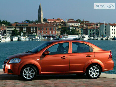 Chevrolet Aveo 2012 року