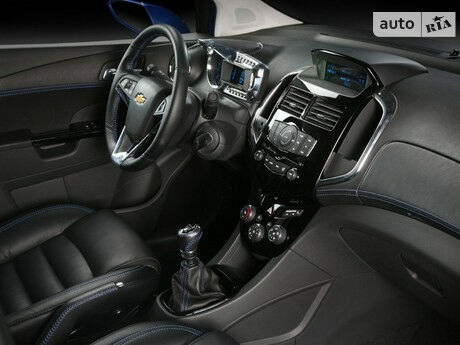 Шевроле Авео 2007 року Chevrolet Aveo 2007 року