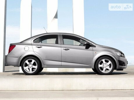 Chevrolet Aveo 2008 года