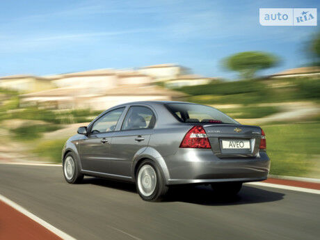 Chevrolet Aveo 2007 року