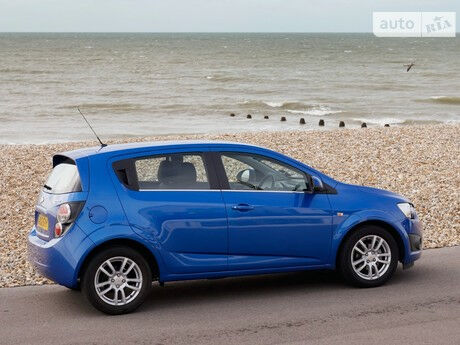 Chevrolet Aveo 2005 года