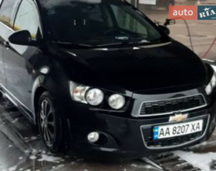 Chevrolet Aveo 2011 року