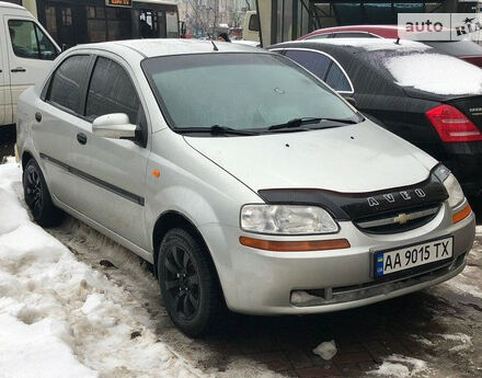 Chevrolet Aveo 2004 года