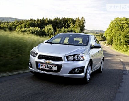 Chevrolet Aveo 2013 року