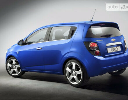 Chevrolet Aveo 2005 року