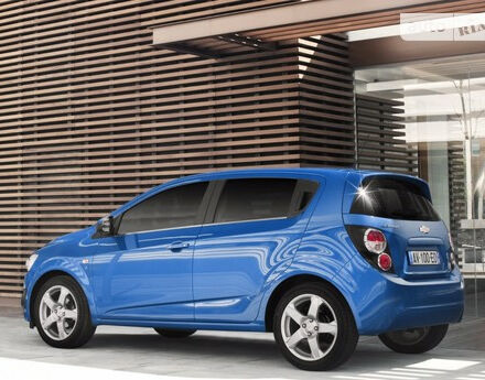 Chevrolet Aveo 2010 года