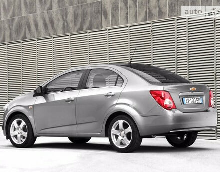 Chevrolet Aveo 2005 года