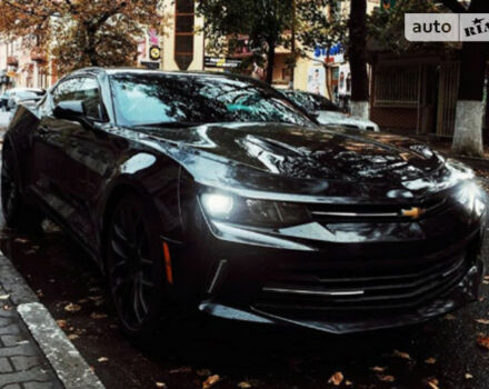 Фото на отзыв с оценкой 4.6 о Chevrolet Camaro 2017 году выпуска от автора "Nazar" с текстом: Як другий автомобіль в сім\'ї - це чудовий варіант. Використовую його щоденно. По велткому рахунк...