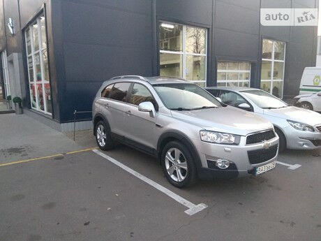 Chevrolet Captiva 2012 года