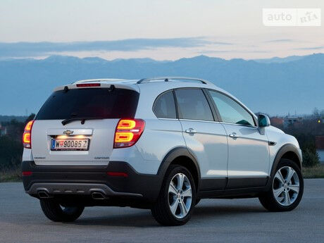 Шевроле Каптива 2007 года Chevrolet Captiva 2007 года
