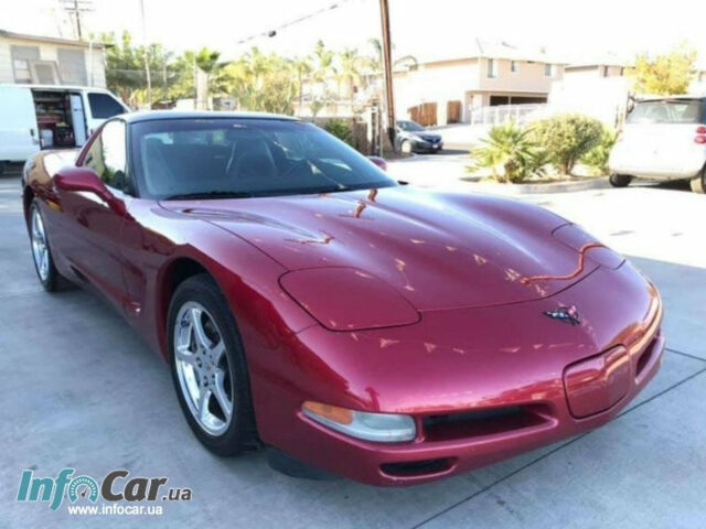 Chevrolet Corvette 2004 року