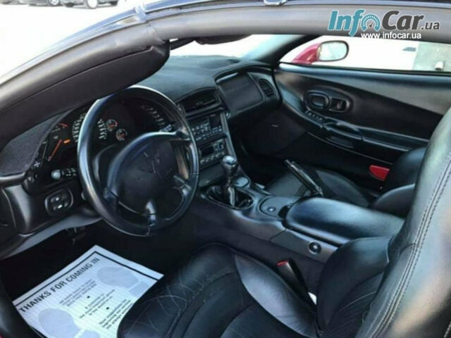 Chevrolet Corvette 2004 року