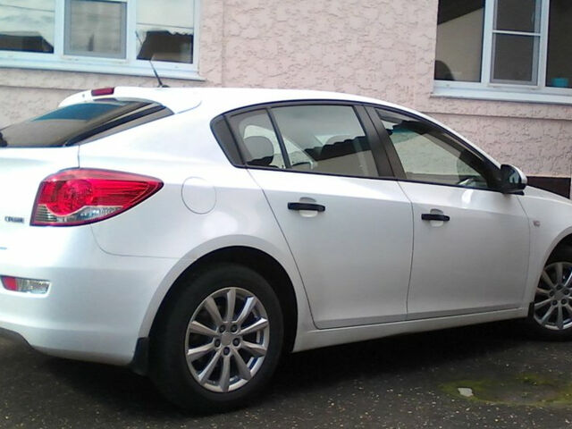 Chevrolet Cruze 2012 года