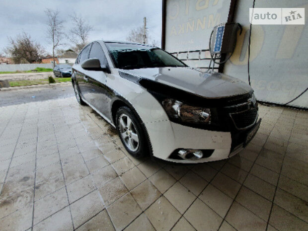 Chevrolet Cruze 2015 года