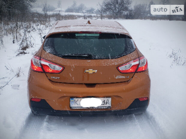 Chevrolet Cruze 2017 года