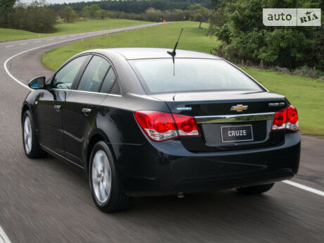 Chevrolet Cruze 2012 года