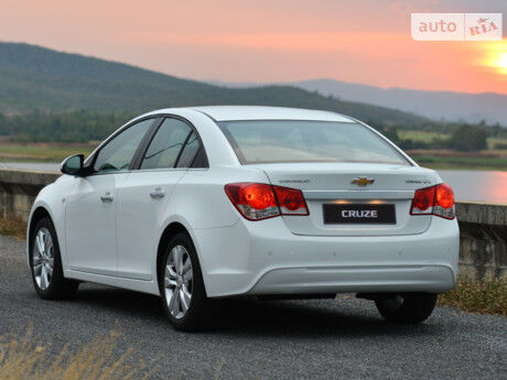 Chevrolet Cruze 2010 року